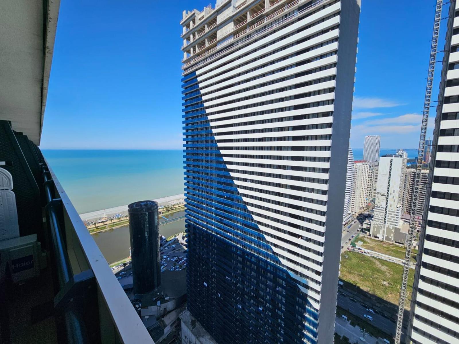Orbi City Tower Best Apartment In Batumi Exterior foto
